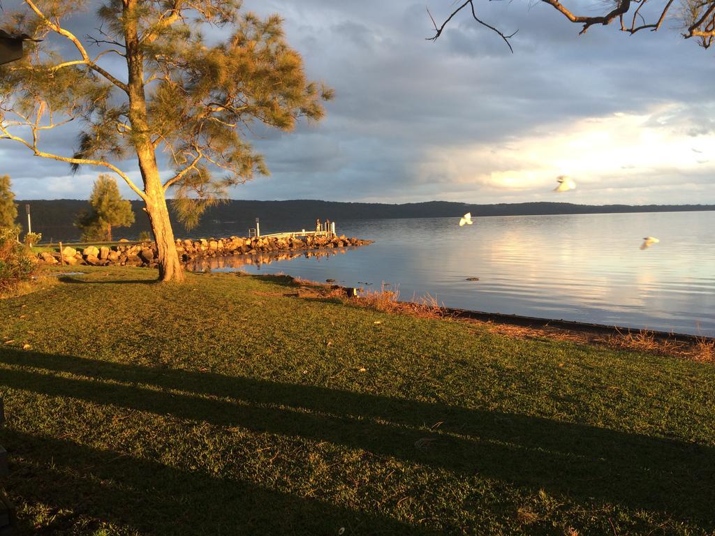 Dungowan Waterfront Alojamiento Erowal Bay Exterior foto