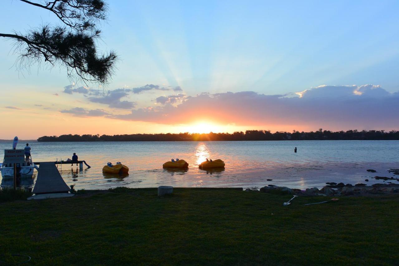 Dungowan Waterfront Alojamiento Erowal Bay Exterior foto